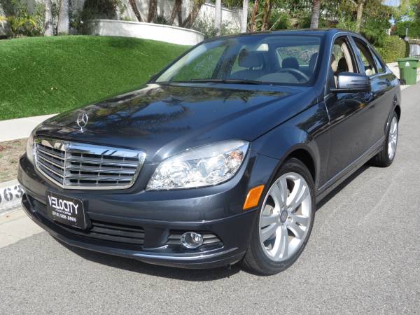 2011 Mercedes Benz C300 ** Only 64K Miles ** Super Clean ** Must See