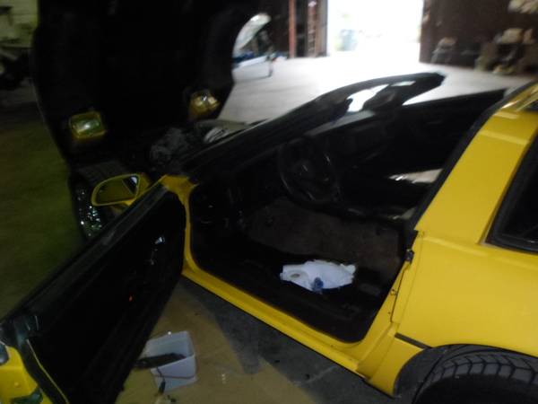 Full Upholstery Shop-Auto