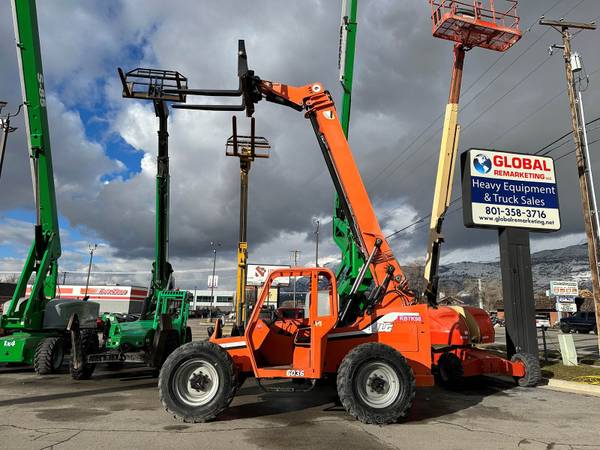 Telehandler Forklift 2005 SkyTrak 6036 4x4x4 6,000 LB 36′ Reach Diesel