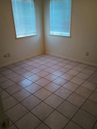 2br, 1bath Home