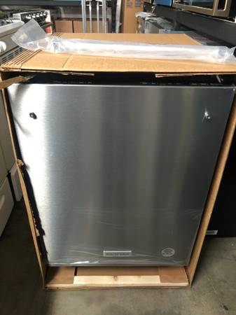 KITCHEN AID DISHWASHER FOR SALE !!!