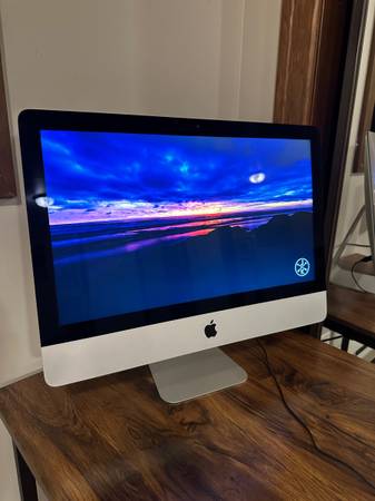 iMac (21.5-inch, Late 2012)