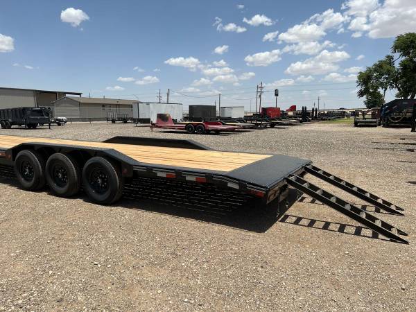 102X40 (21K) Triple Axle Car/ Equipment Trailer w/ Drive-over Fenders