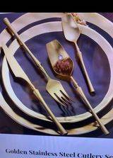 Golden flatware / silverware set ; art