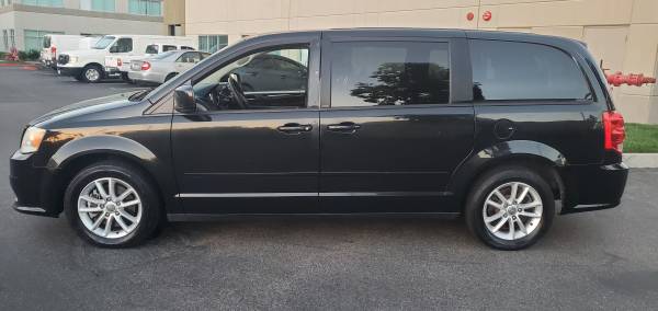 2014 DODGE GRAND CARAVAN SXT, 3RD ROW, VERY DEPENDABLE. $7500