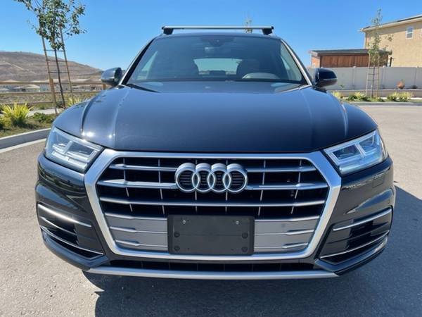 2019 AUDI Q5 PREMIUM PLUS QUATTRO LOW MILES VERY CLEAN SALE PRICE