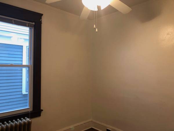 4-BR, 1st Floor Hardwood Floor Apt w/ New Kitchen, 2 Bathrooms, 6/1