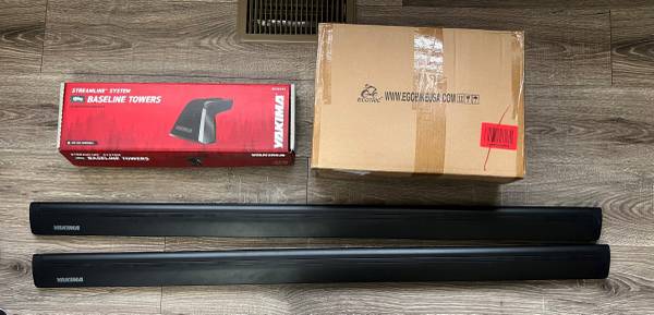 NEW/NEVER USED YAKIMA ROOF RACK SYSTEM