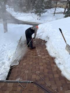 SNOW & ICE DAM REMOVAL OF ROOFS