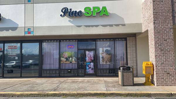 Pine SPA – Massage (478-442-7587)