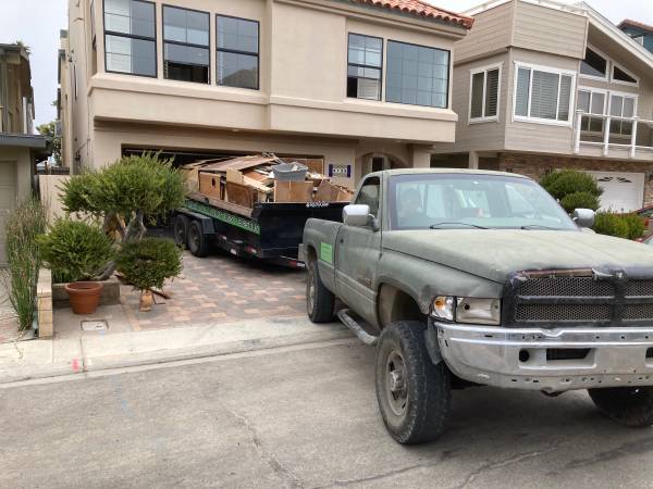 JUNK REMOVAL & HAULING (805)790-5685