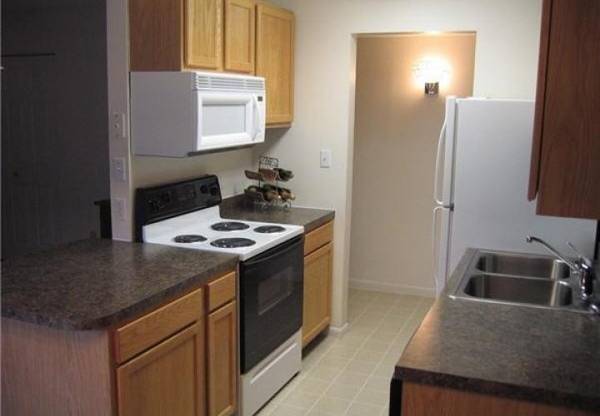 Additional Storage, Tennis Courts, Easy Access to ADM & CAT