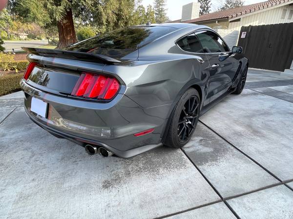 Shelby GT350 Mustang 2016