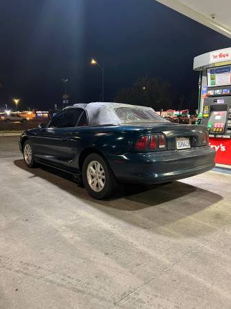 1996 Ford Mustang GT! Clean Title!