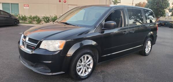 2014 DODGE GRAND CARAVAN SXT, 3RD ROW, VERY DEPENDABLE. $7500