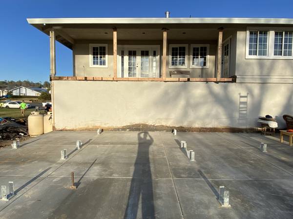 GENERAL CONTRACTOR