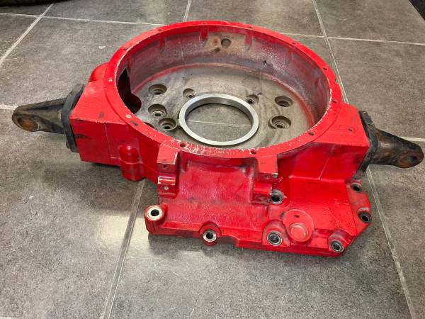 CUMMINGS ISB 6.7 FLYWHEEL HOUSING 4944348, 3999869