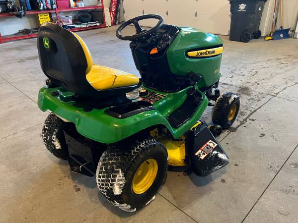 John Deere X300 Riding Lawn Mower