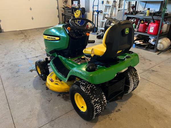 John Deere X300 Riding Lawn Mower