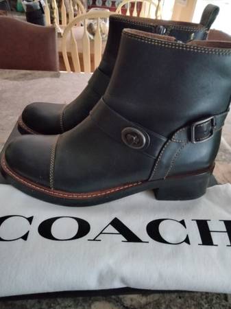 Genuine Leather Coach Moto Bootie. Womens 8 B.