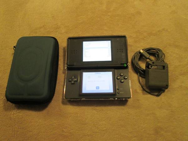 NintendoDS Lite 64gb With Case, Games And Accessories