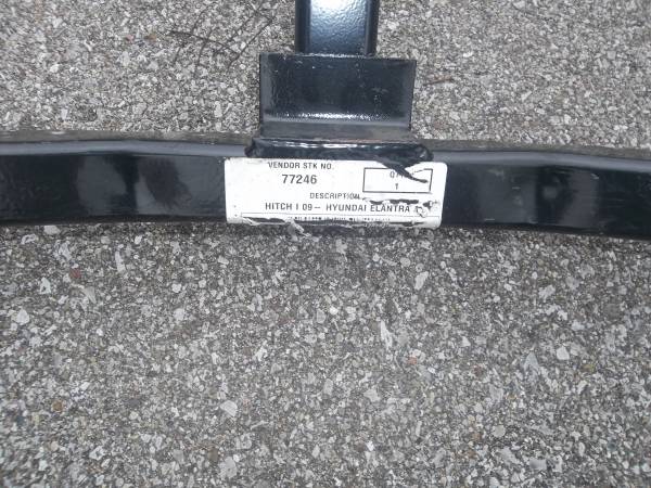 Hyundai Elantra Trailer Hitch 2009