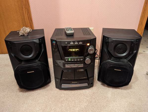 Panasonic CD Stereo System, Mid 90s, Excellent Condition