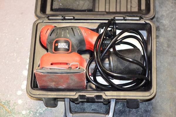 Black & Decker Sander with Case