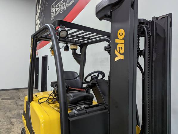 ??? 2006 YALE GDP050VX FORKLIFT ???