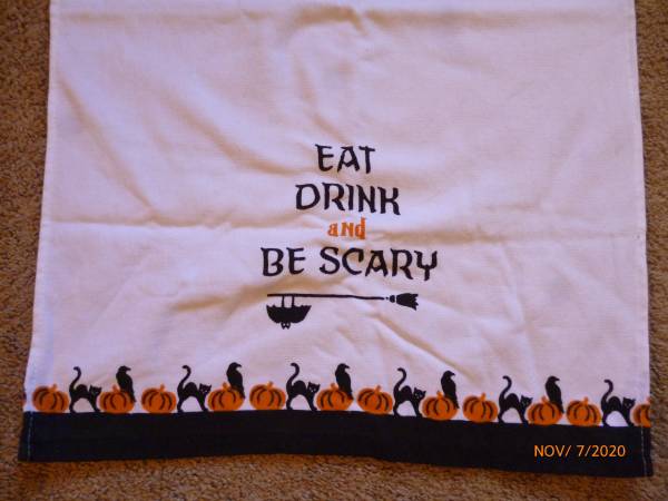 Halloween Kitchen Bar Towels – Pumpkins, Bats, Black Cats & Crows – Oc