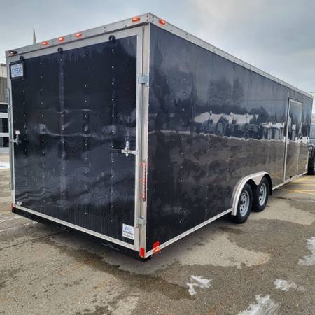 2018 Team Spirit 24′ Enclosed trailer