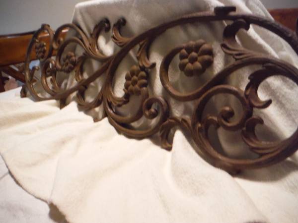 Cast Iron Wall Decor