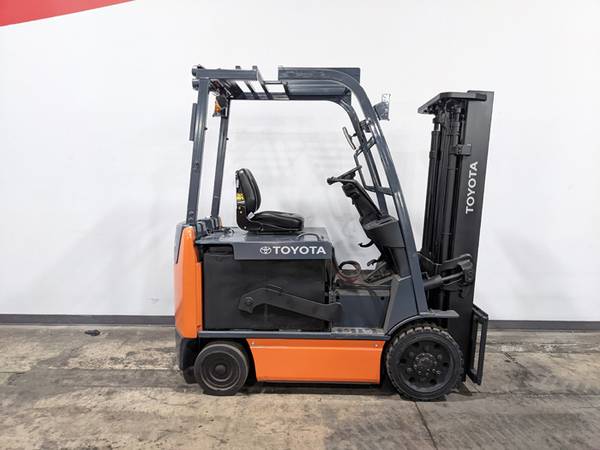 ??? 2014 TOYOTA 8FBCU30 FORKLIFT???