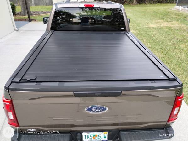 Ford OEM rolling,locking Tonneau cover