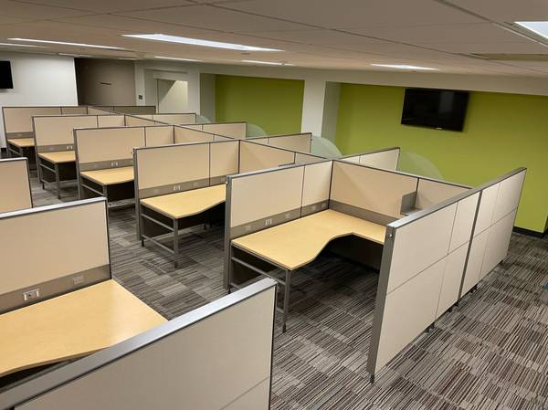 OFFICE FURNITURE SALE**NICE PRE- OWNED HERMAN MILLER CUBICLES * DESKS