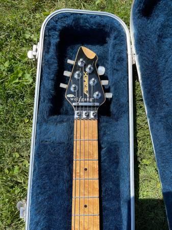 1999 Peavey Wolfgang Standard Deluxe Eddie Van Halen EVH Floyd Rose