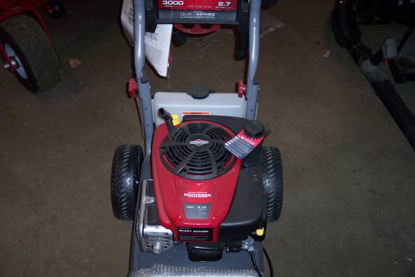 Briggs pressure washer