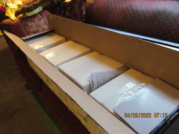 2 4 light vanity fixtures nib with glass shades