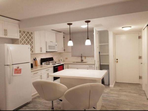 unit 211 unit available for $1,300 now for one month rent upfront paid