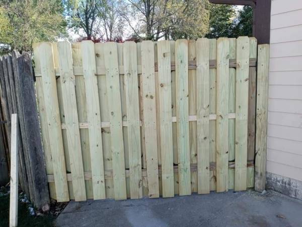 Family fence company