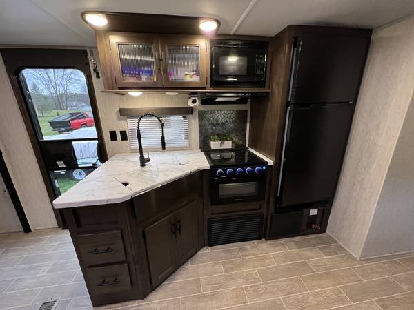 2021 Cherokee 324TS Travel Trailer