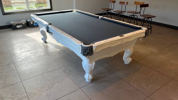 Billiards Table Service