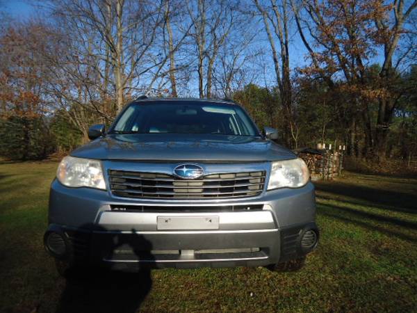 2010 Subaru Forester AWD Nice