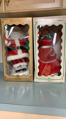 Santa and Mrs. Claus vintage animated lit figures