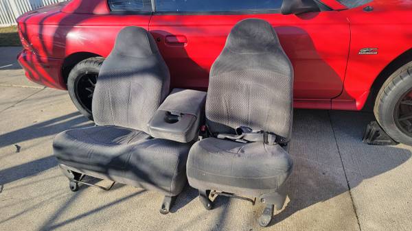 99 F-150 Seats