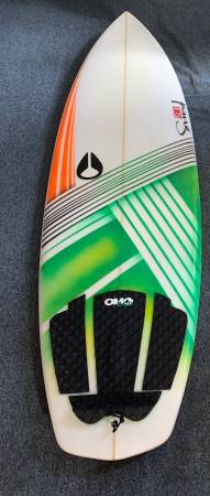 5’10 T&C Glenn Pang Surfboard