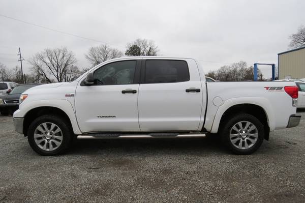 2013 Toyota Tundra TSS Off Road 4×4 Crew Max