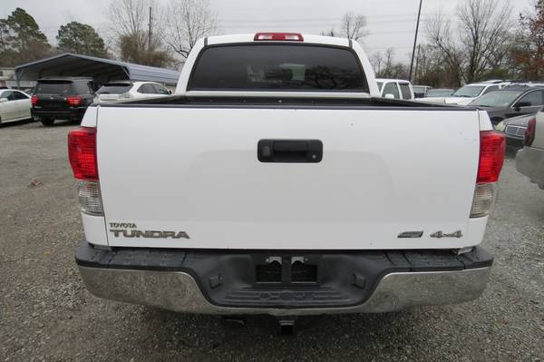 2013 Toyota Tundra TSS Off Road 4×4 Crew Max