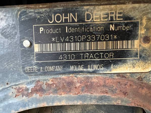 John Deere 4310