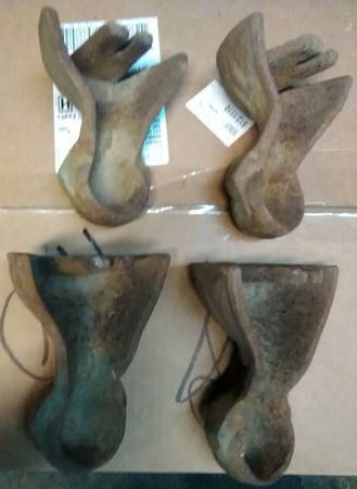 FOUR ANTIQUE CLAW FOOT BATHTUB LEGS # 1-4 DATED 1907